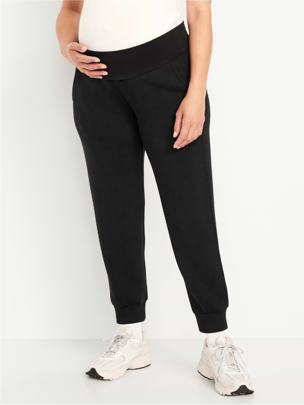 Women’s Bounce Fleece Maternity Jogger Pants - Black